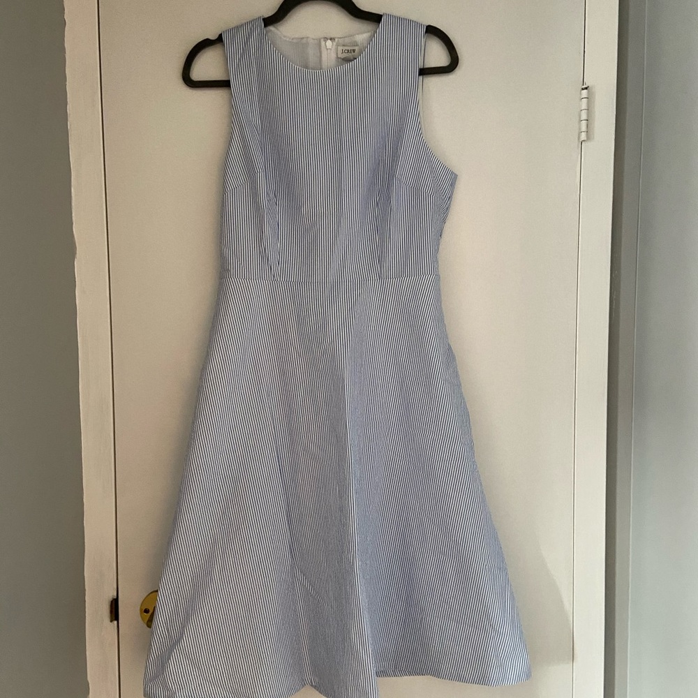Sleeveless  midi dress in cotton seersucker